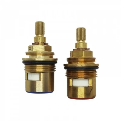 Unknown 3/4" BSP Quarter Turn Tap Valves -57mm Tall 3 Unknown 3/4" BSP Quarter Turn Tap Valves -57mm Tall